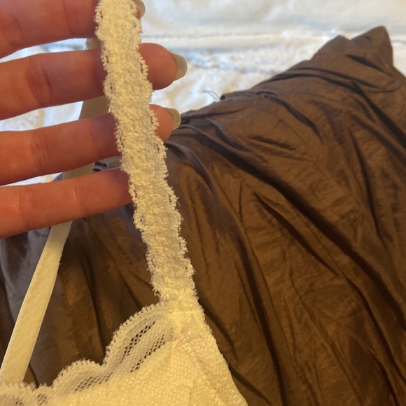 Victoria’s Secret Pink bralette - Picture 3 of 6